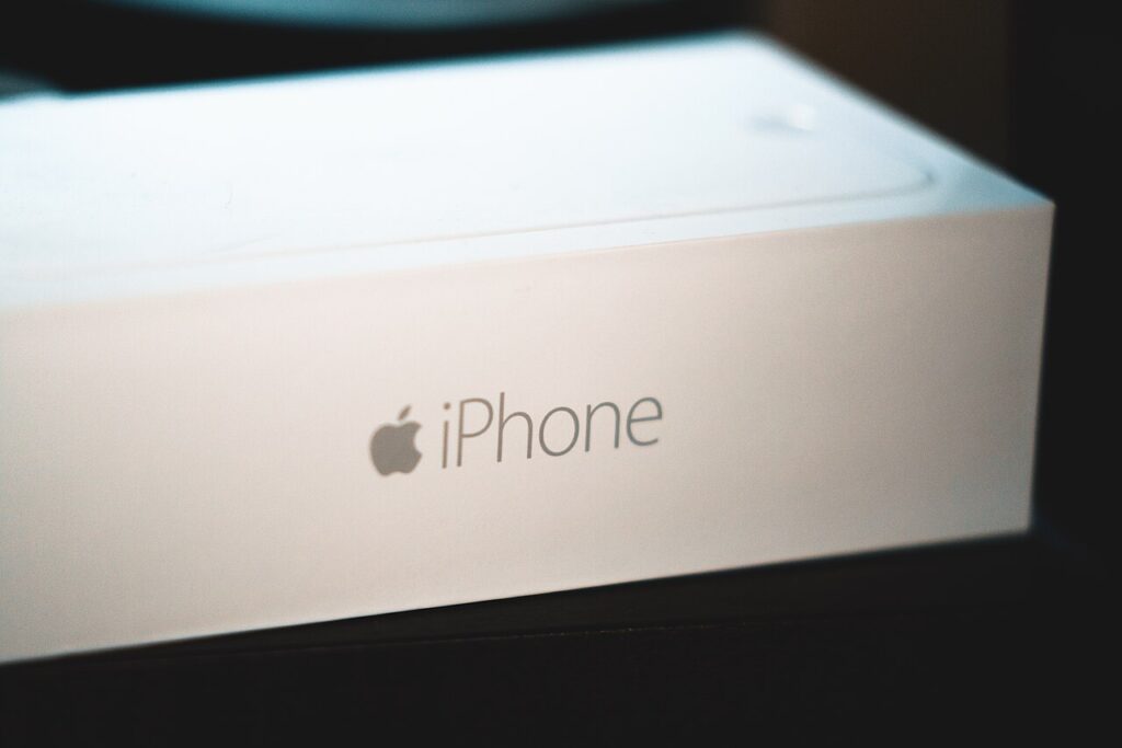 iPhone Empty Replacement Box – X to 17 Pro Max